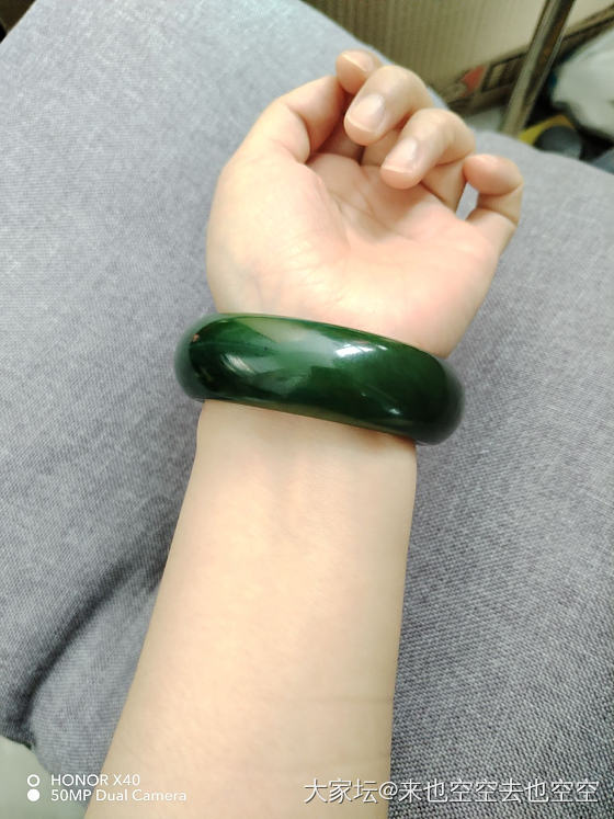 碧玉_手镯和田玉