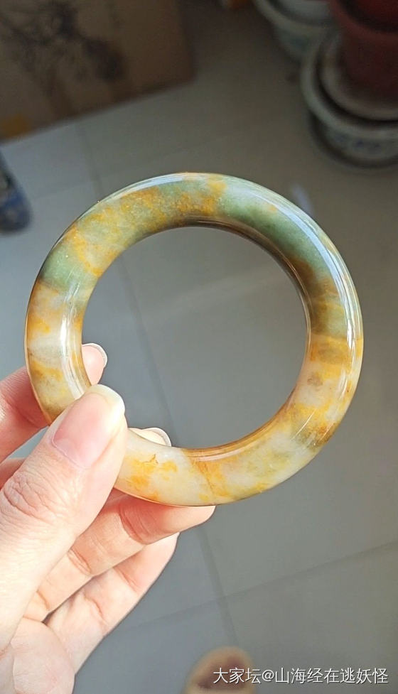 金丝玉手镯_玉石