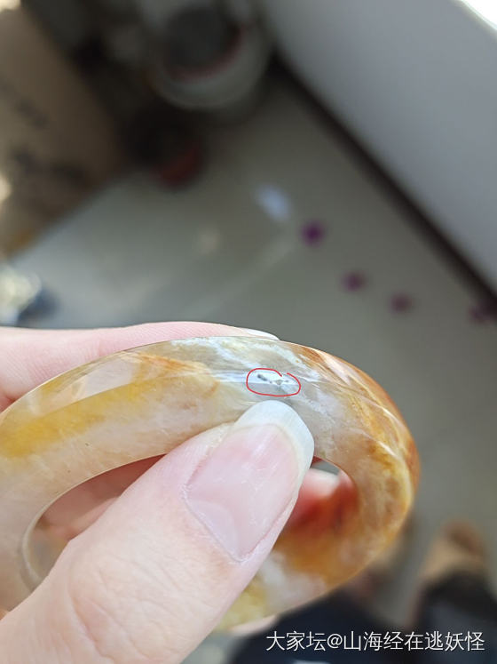 金丝玉手镯_玉石