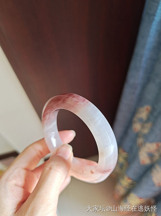 金丝玉手镯_玉石