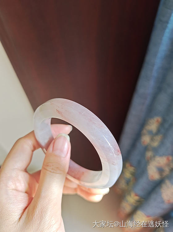 金丝玉手镯_玉石