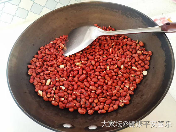 🍎🥜好事花生今天也是元气满满锅气十足的一天，健康平安喜乐万事顺意🍎🥜🍭_美食