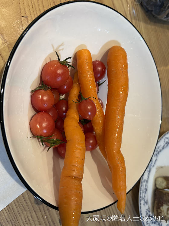月底端午节

要不要做3小时飞机回家过节？

想回家过节，到机场租个车，再开1小..._闲聊