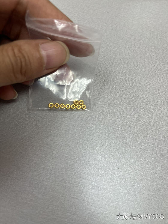 把刚收到的10个小金珠，压成盘缠。解压_金