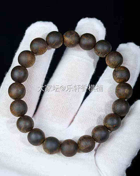 国香棋楠手串99分沉，10mm20颗22.23克 T_木
