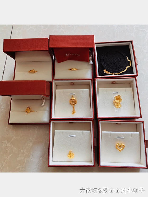 挂树梢的周生生到了……_金