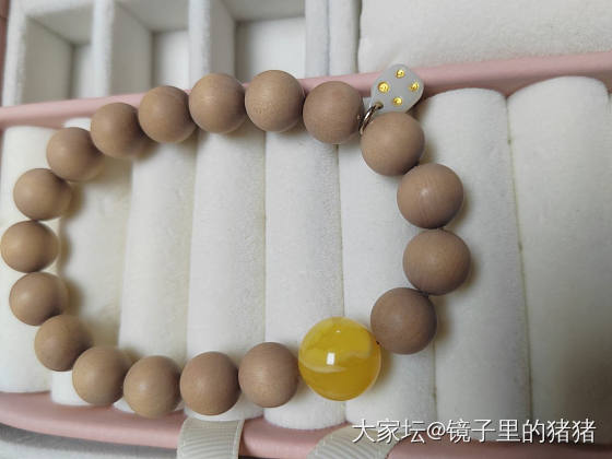出一些蜜蜡手串，吊坠，小滴溜_首饰