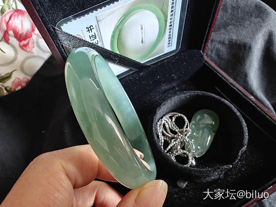 转一波闲置玉石，手镯和挂件等_玉石