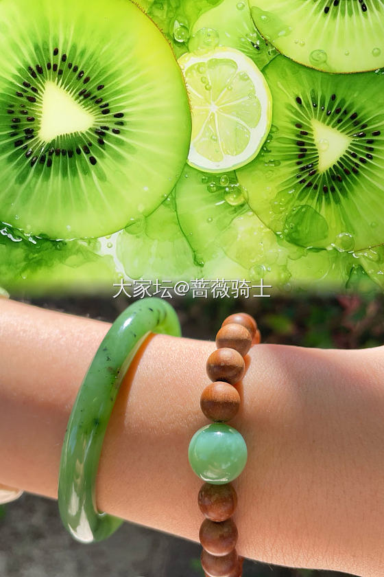 夏日清新猕猴桃🥝_手镯和田玉