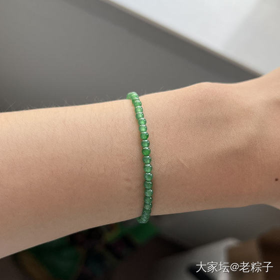翡翠冰绿米珠_翡翠