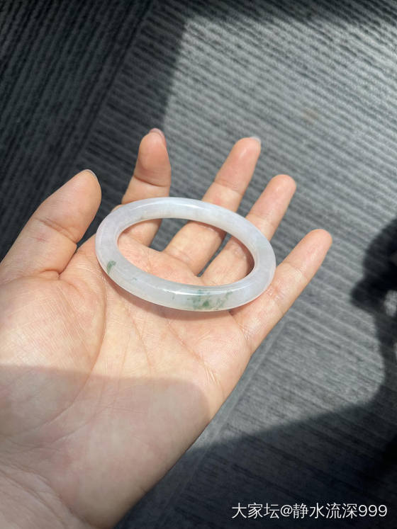 冰胶圆条飘花贵妃_翡翠