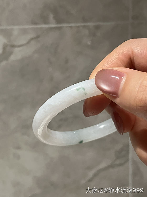 冰胶圆条飘花贵妃_翡翠