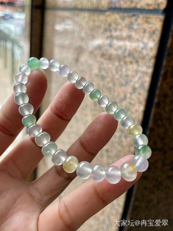 心痒难耐
蠢蠢欲动_翡翠