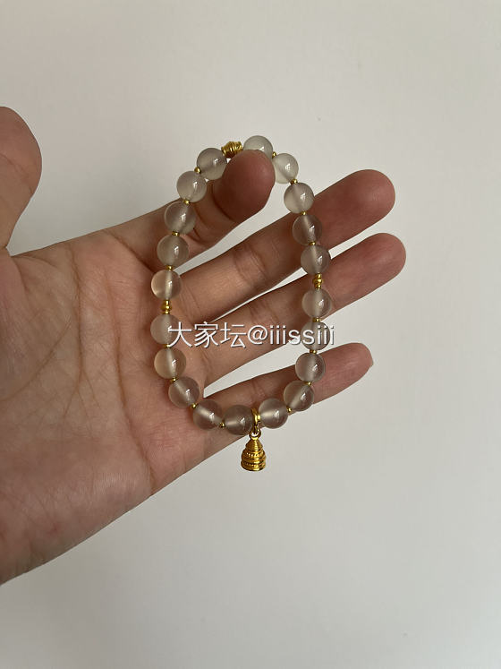 夏天到了，换点不怕汗的手串戴戴_玉髓玛瑙金