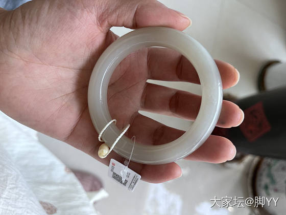 姐妹，帮我看这支青海料的手镯，_和田玉