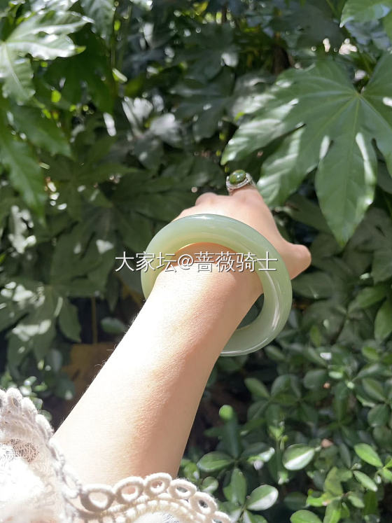 我爱大胖圆_手镯和田玉