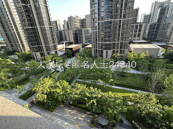 看房记。房价下跌结束了吗，这两年适合置换吗？_房子