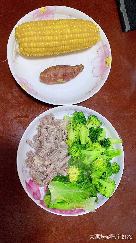 减肥期间晚饭吃这些多吗？每天晚饭后八公里户外跑_美食
