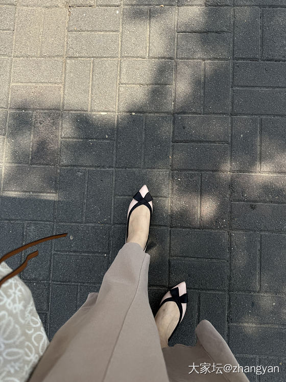 到了与皮鞋渐行渐远的年纪_闲聊