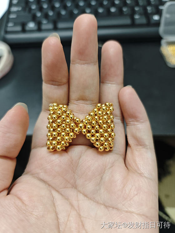做了个立体的蝴蝶领结_手工diy金
