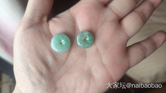 天然缅甸A货翡翠绿扣子_翡翠