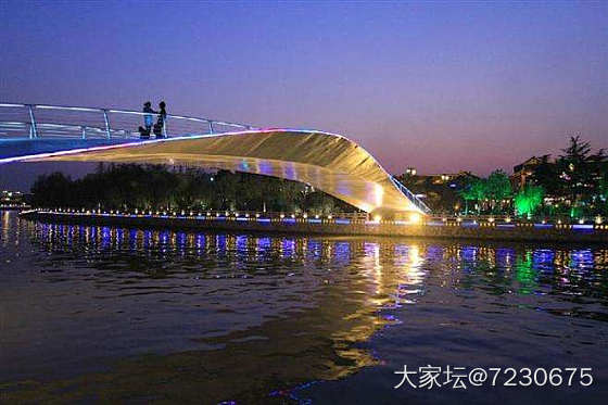大运河边悠闲散步_景色