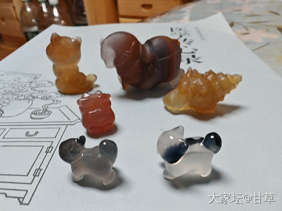 可可爱爱的一堆_把玩件玉髓玛瑙