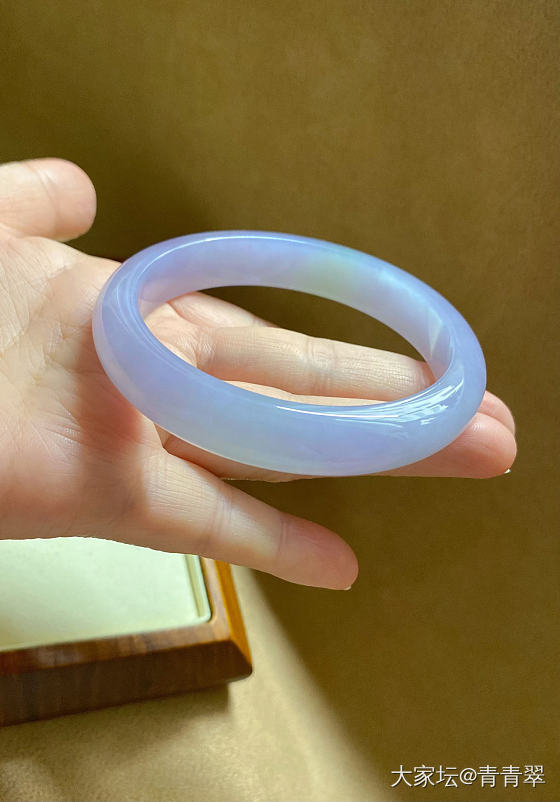 优雅梦幻的紫罗兰_翡翠