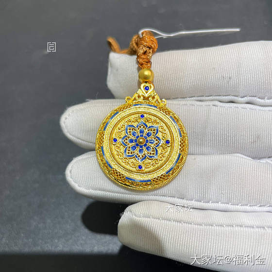 青花彩缠枝花罗盘吊坠 拼团20250530期（6月3日下午三点截团）_金
