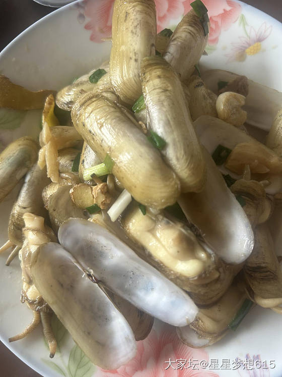 送礼回家吃大餐，老爸的手艺还是不错的_美食