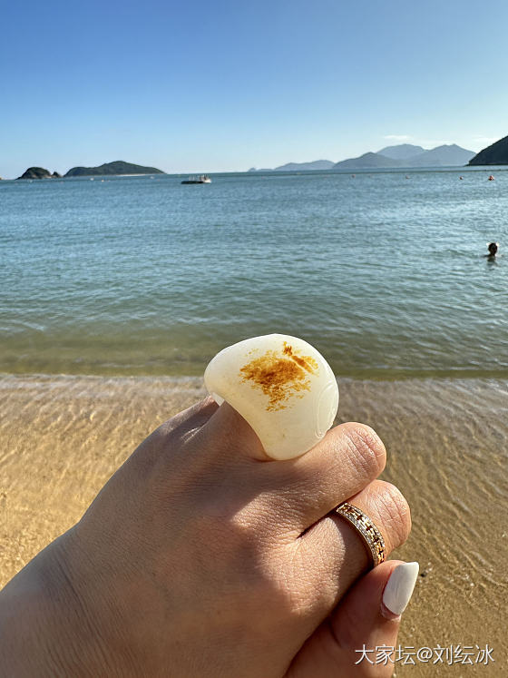 海边拍拍大扳指，忽略我的肤色～哈哈_和田玉