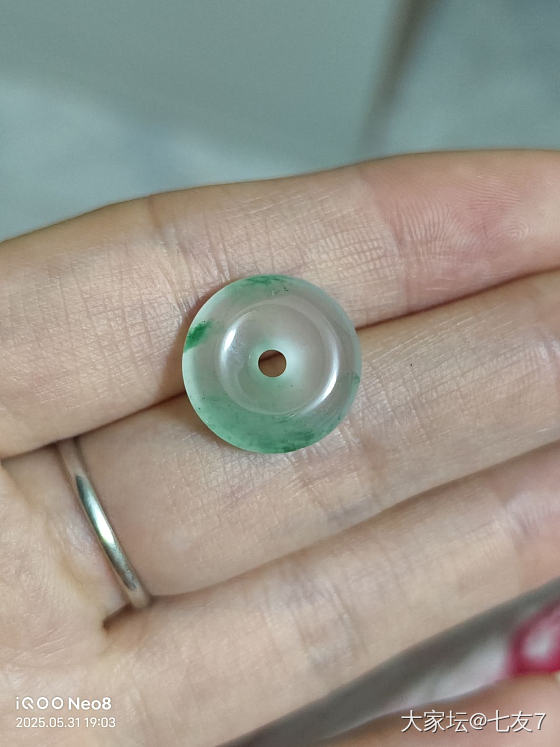 翠儿的非洲翠扣子，买不了吃亏买不了上当，真好看啊，几十块钱还配个证书_非洲翠