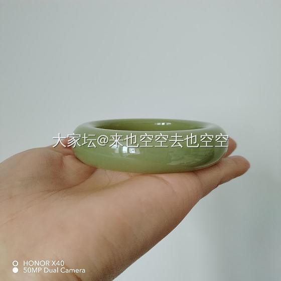 和田玉若羌黄口手镯一套_和田玉