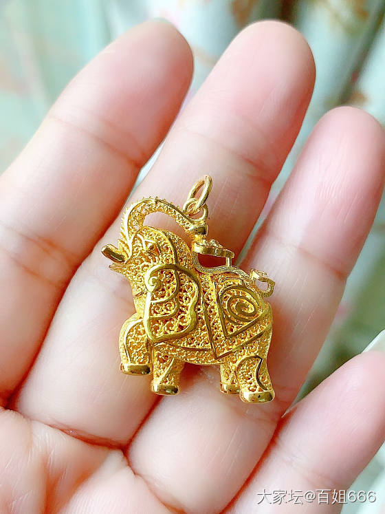 周大福绝版花丝小象（爽快的包邮）_金