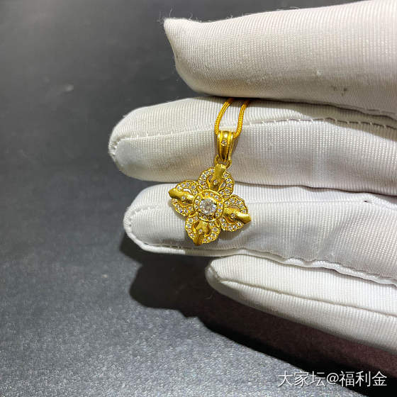 莫桑石尖十字金刚杵吊坠 拼团20250603期（明天下午三点截团）_金