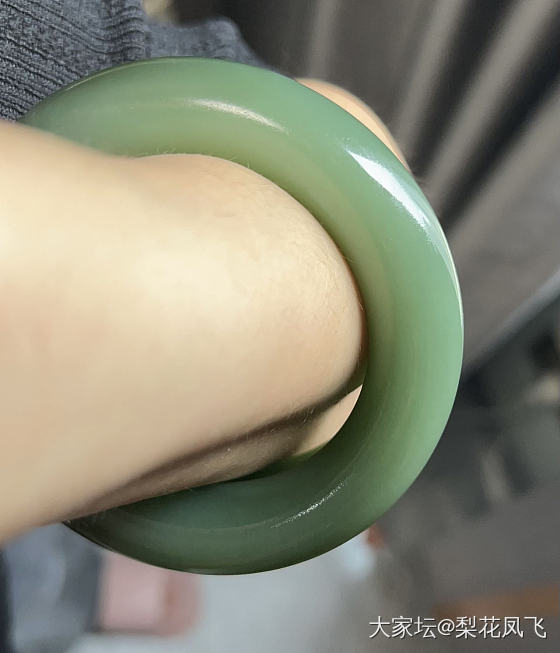 猫眼粉绿和轮胎粉青_和田玉