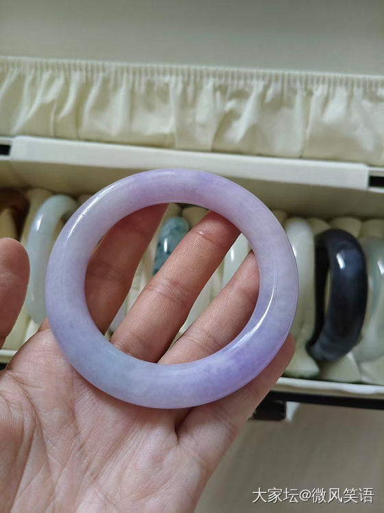闲置和田玉翡翠琥珀手镯_首饰