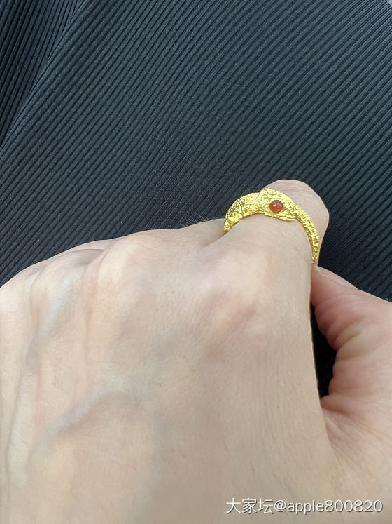 双胞胎姐妹
一个拖延一个自律_育教亲子