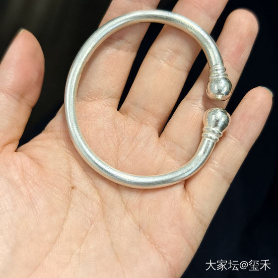 肆碗儿东北老银匠张记足银圆蒜头镯_银