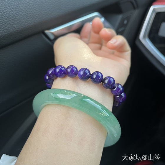 我的新翠呀～看着满眼喜欢😘_手镯玉石