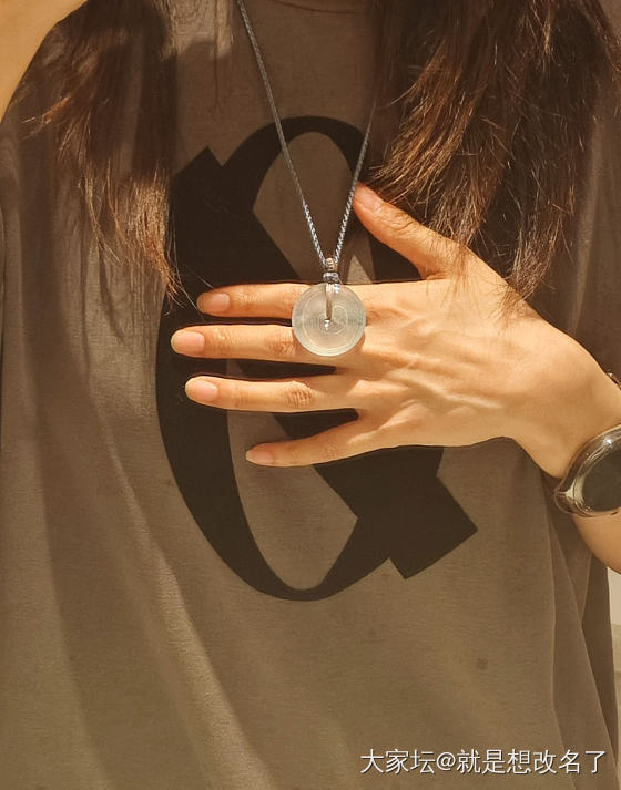 还能不能好好刷牙了。。_翡翠