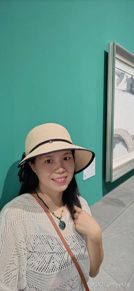 你看这奶奶多会享受生活_闲聊