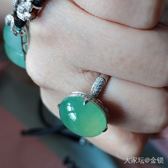 胖子老演员_翡翠