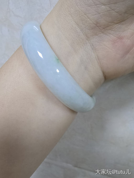 至今没搞懂是翡翠还是玉？大佬指点下_翡翠