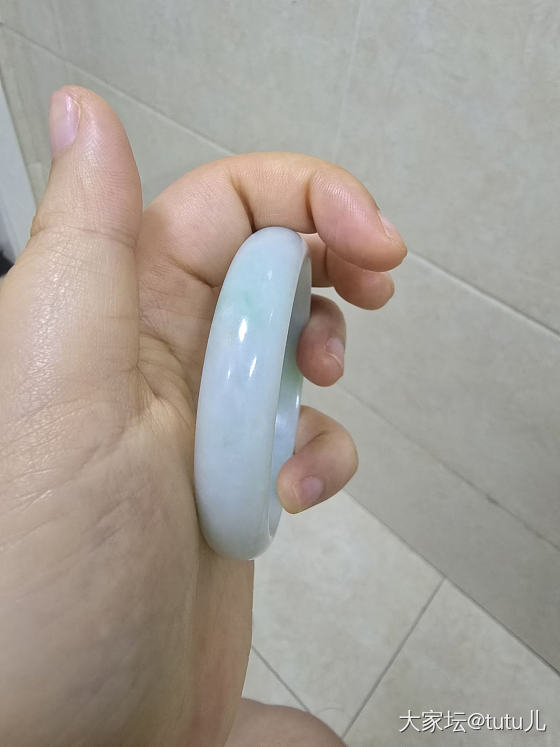 至今没搞懂是翡翠还是玉？大佬指点下_翡翠