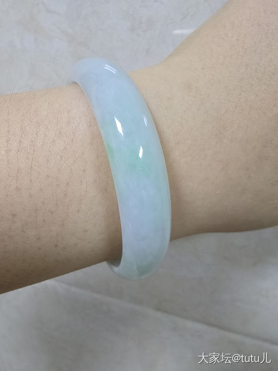 至今没搞懂是翡翠还是玉？大佬指点下_翡翠