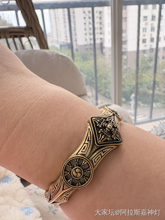 昨天直播间抢到的950黑金手镯今天就到了_金