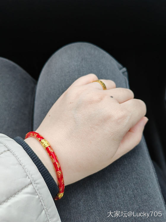 跟我的狗子说再见～_手饰金