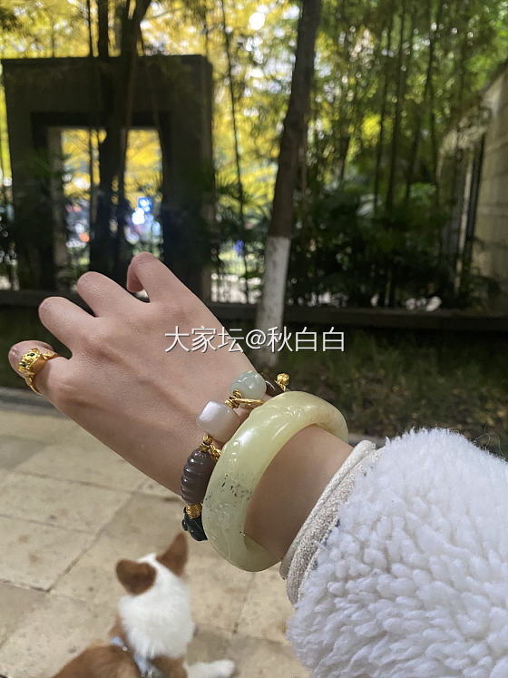 今天的情绪价值是和田玉给的_和田玉