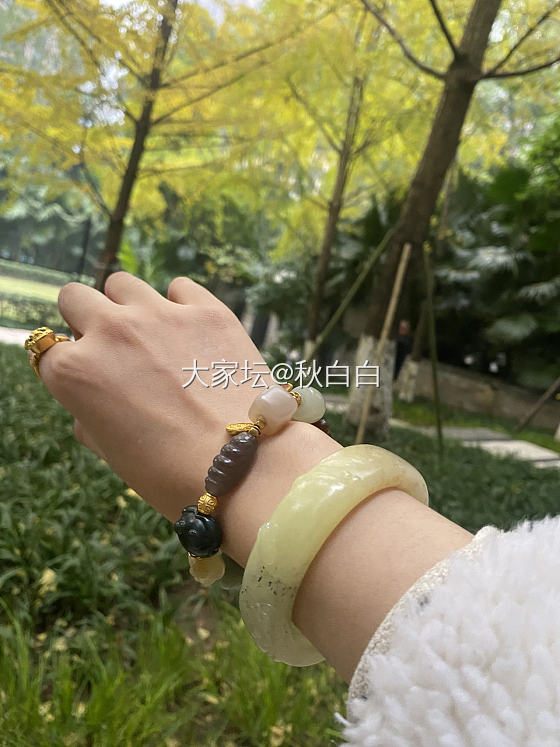 今天的情绪价值是和田玉给的_和田玉